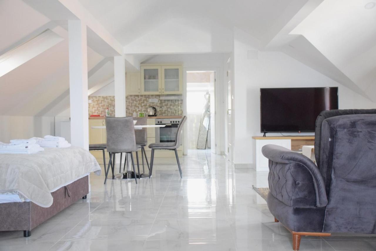 גולובאץ Villa Bella מראה חיצוני תמונה